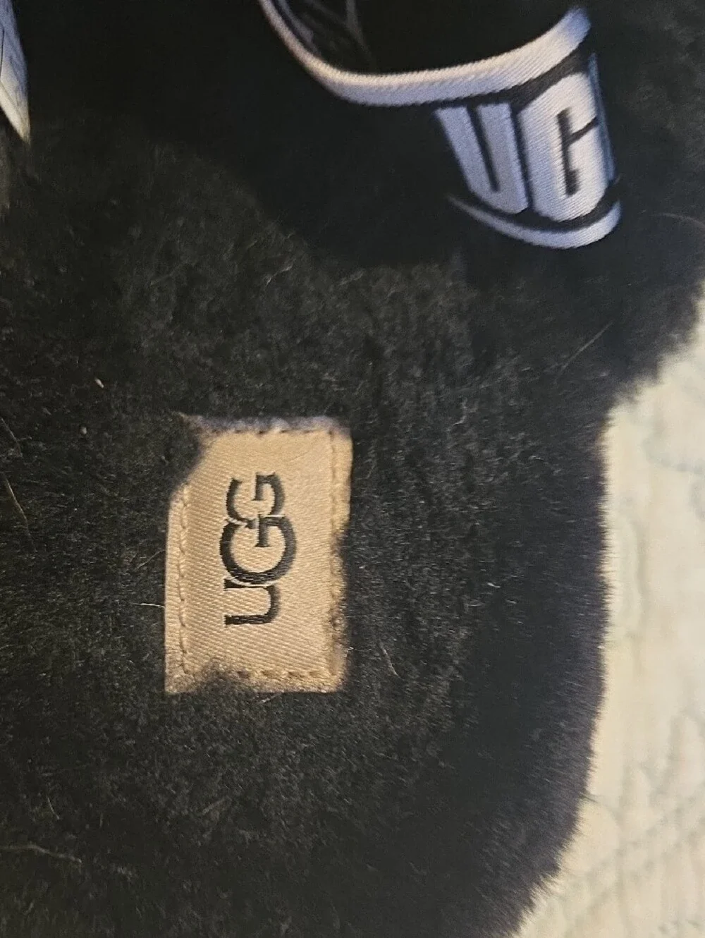 UGG Kids Black Plush Slide with Logo Heel Strap